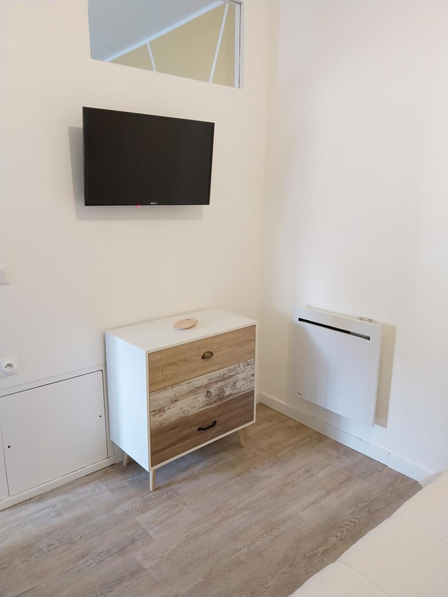 Refait A Neuf. Mers-les-Bains